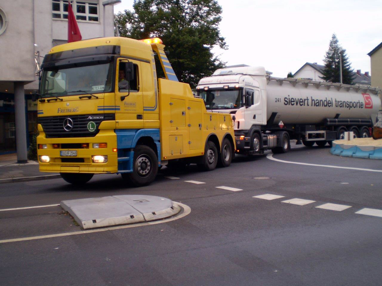 Actros Abschleppwagen
