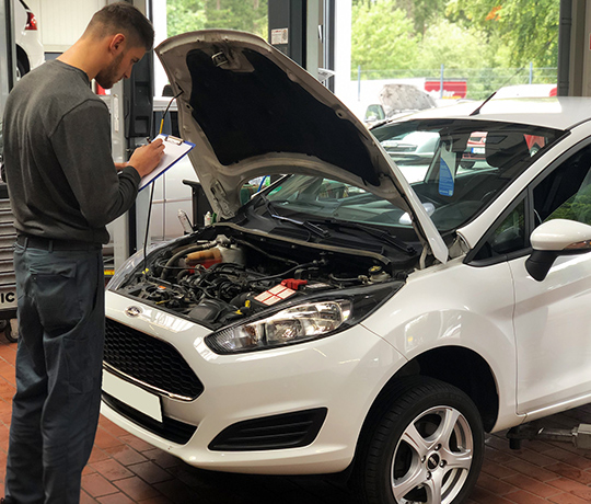 Bosch Car Service Inspektion